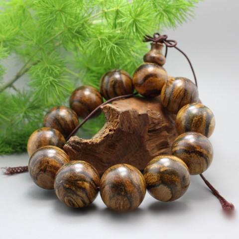 vong-tay-go-tram-huong-ho-soc_4_